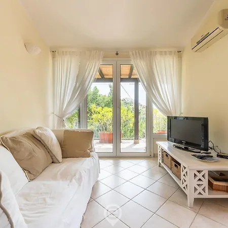 Vakantiehuis Simone Eden *