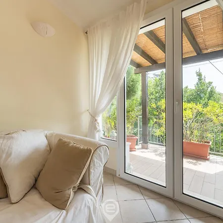 Vakantiehuis Simone Eden Riva dei Pini